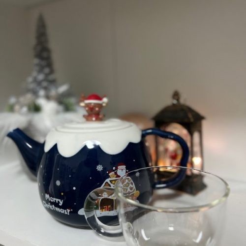 Karácsonyi teáskanna pohárral